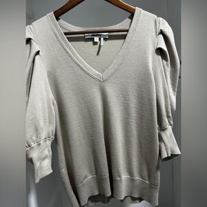 DKNY short puff sleeve sweater tan. XL